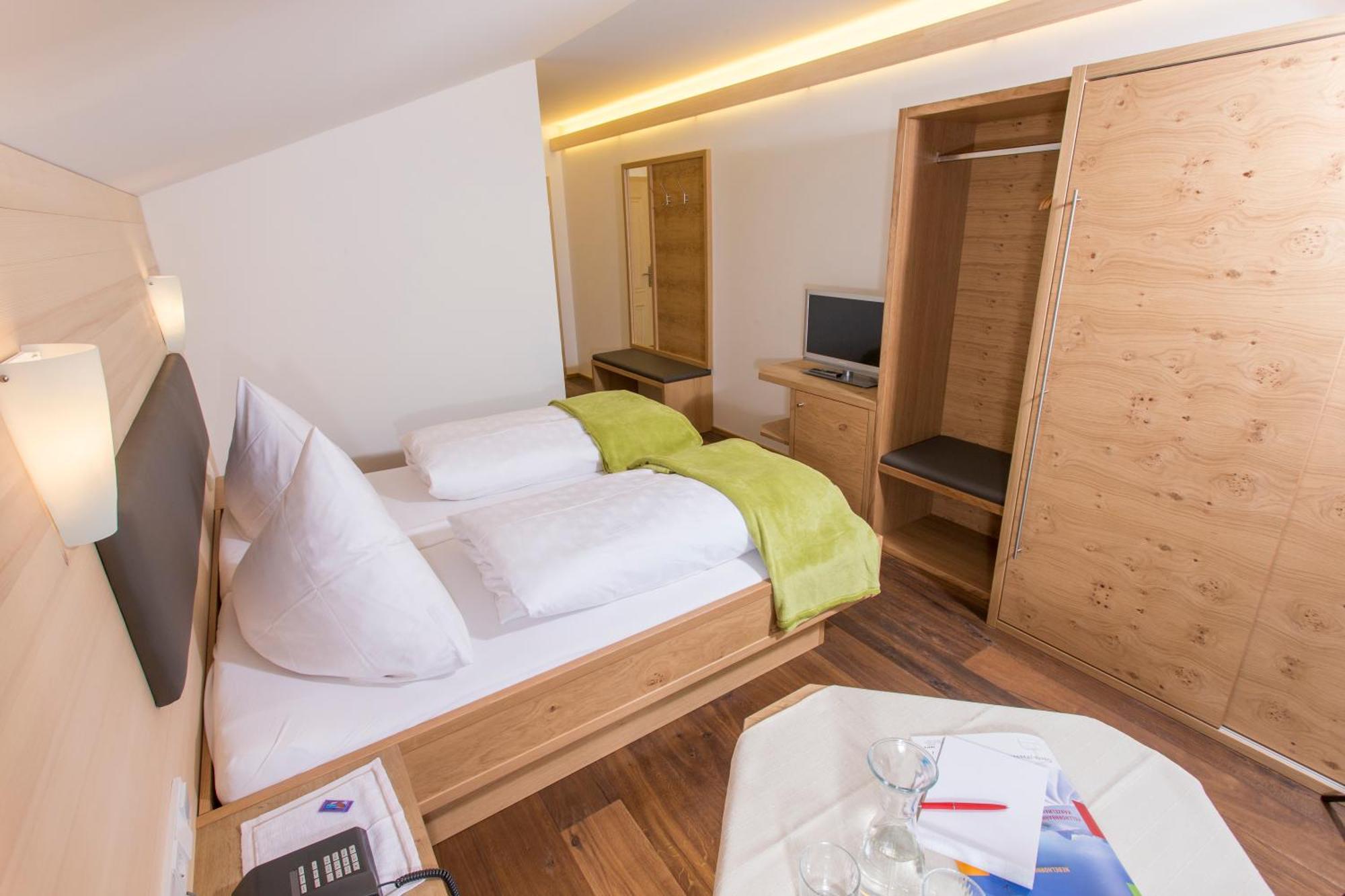 Gaestehaus Mathies ミッテルベルク 部屋 写真