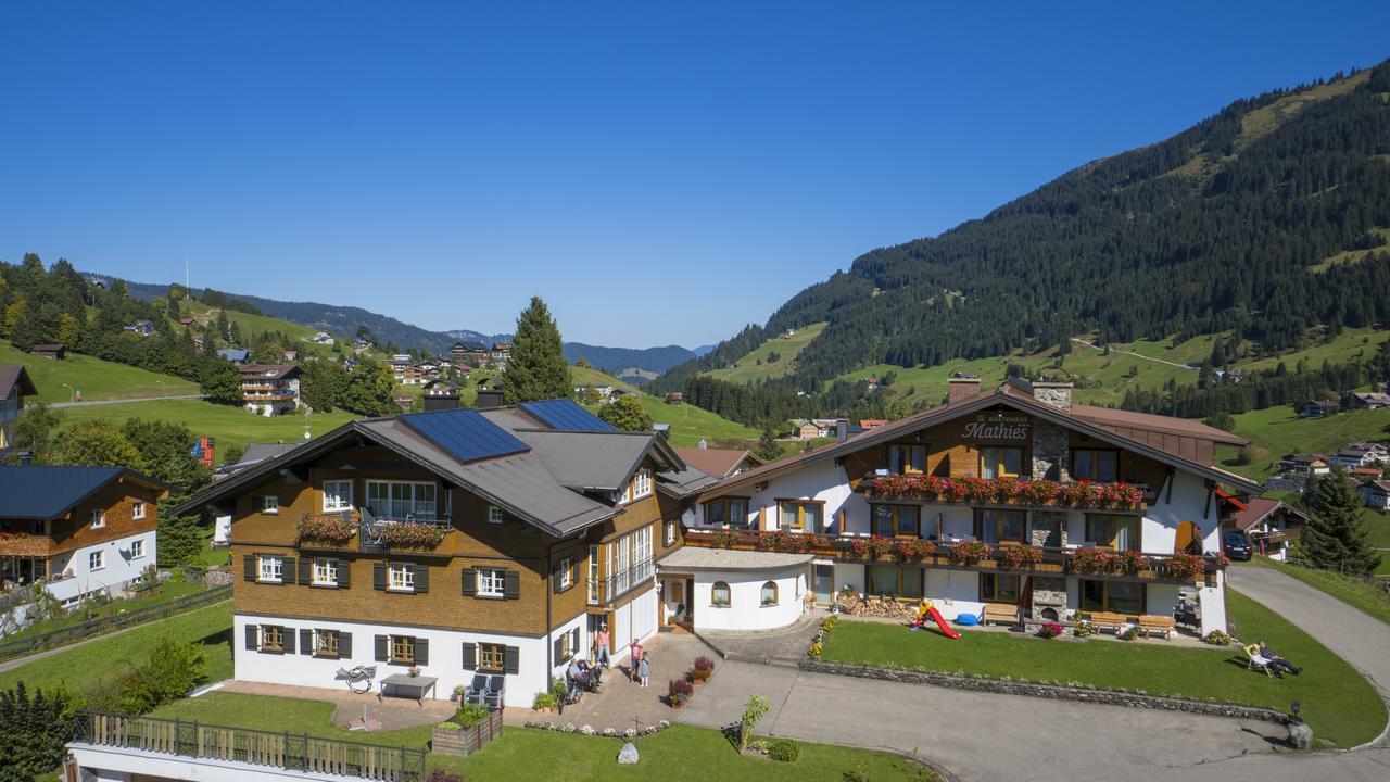 Gaestehaus Mathies ミッテルベルク エクステリア 写真