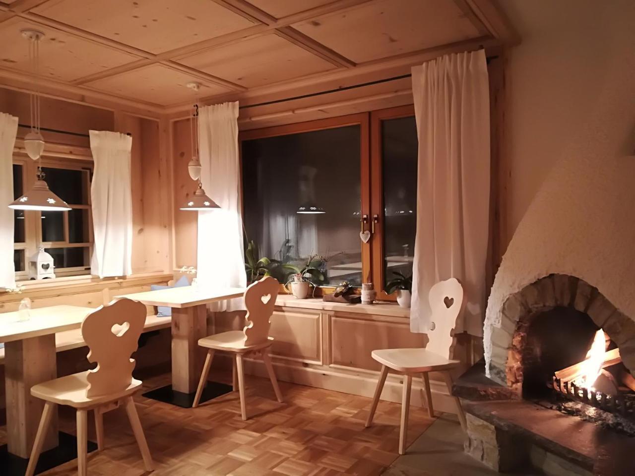 Gaestehaus Mathies ミッテルベルク エクステリア 写真